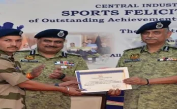 CISF jawan who bravely apprehended a suspect in Delhi Metro gets Rs 10,000 reward
