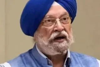 Hardeep Singh Puri filed his nomination papers as the Bharatiya Janata Party candidate for the Rajya Sabha by-election from Madhya Pradesh on Saturday.