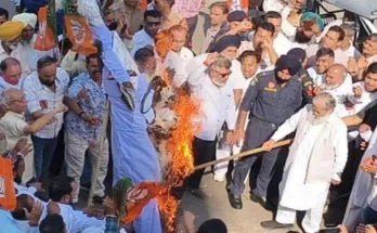Haryana Energy Minister Anil Vij took a strong stand against Congress President Mallikarjun Kharge and burnt his effigy in Ambala.