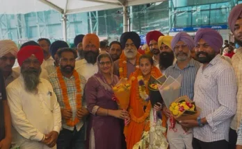 Hockey player Baljit Kaur receives grand welcome after winning gold medal in Asian Games