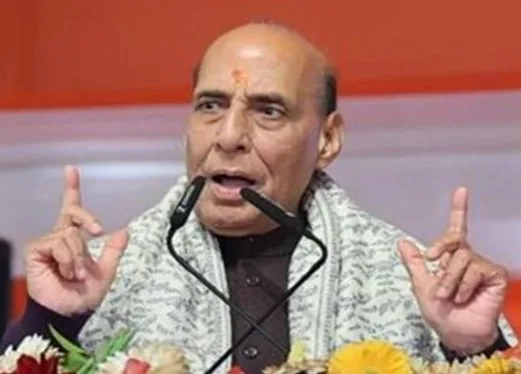 Indian Defense Minister Rajnath Singh, who arrived in the Philippines on a visit, delivered a strong and clear message about India's defense policy and integrity from foreign soil.