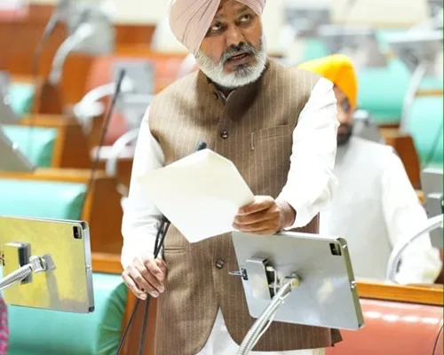 Punjab Vidhan Sabha unanimously passes resolution moved by Harpal Singh Cheema to protect voting rights of eligible citizens under SIR