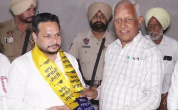 A setback for Parminder Singh Dhindsa; Many families of village Manyana join Aam Aadmi Party