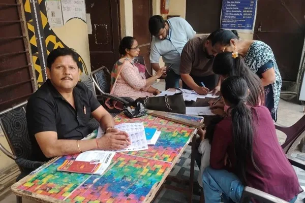 Special camps set up at all 1997 polling booths in Jalandhar under special cursory correction