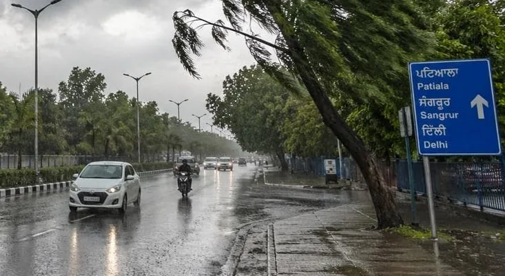 Weather changes in Punjab with rain and hailstorm: Temperature drops, feeling of coolness in morning and evening